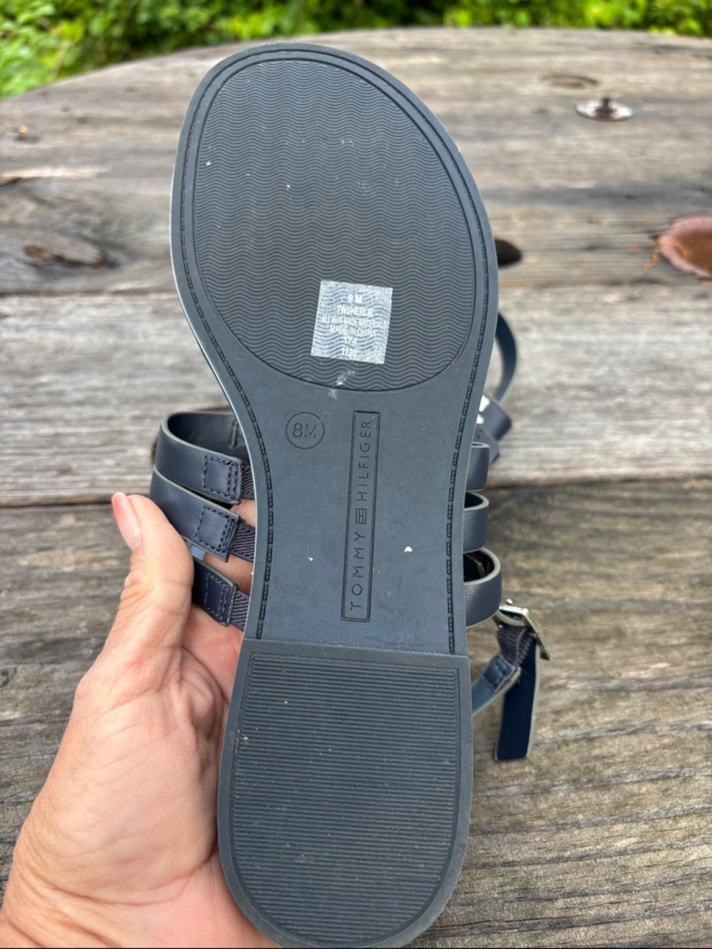 Tommy Hilfiger Women’s Sz8M Navy Leather Logo Thong Sandals#0312 - Picture 3 of 10